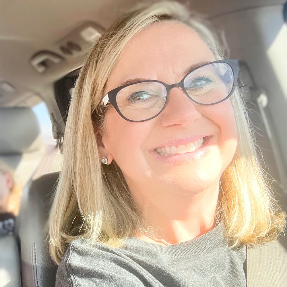 Meet your Posher, D'anna